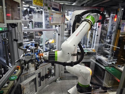 萬兆光網(wǎng)+5G-A 廣西正式邁入“雙萬兆”時(shí)代，夯實(shí)數(shù)字經(jīng)濟(jì)基石